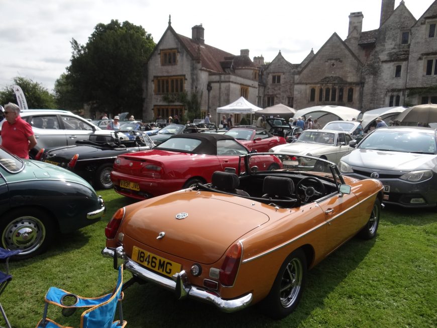 Athelhampton Garden Party & Picnic 2024
